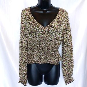 Chance brand floral long sleeve, L